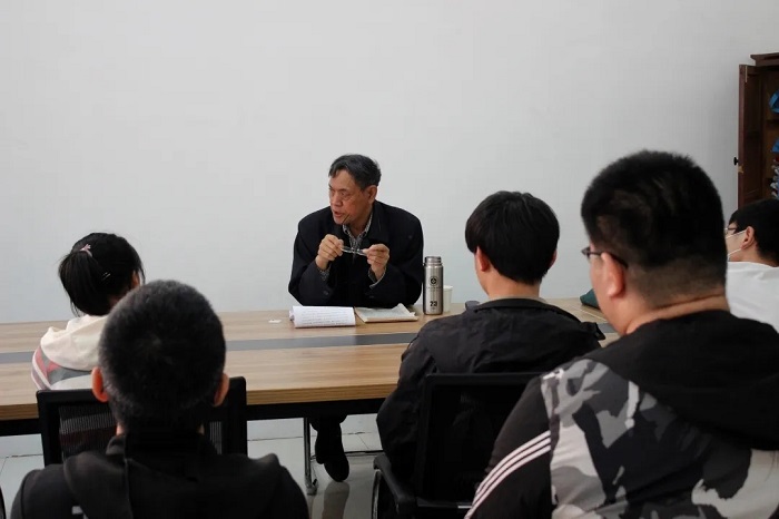 张占省.jpg 张占省.jpg